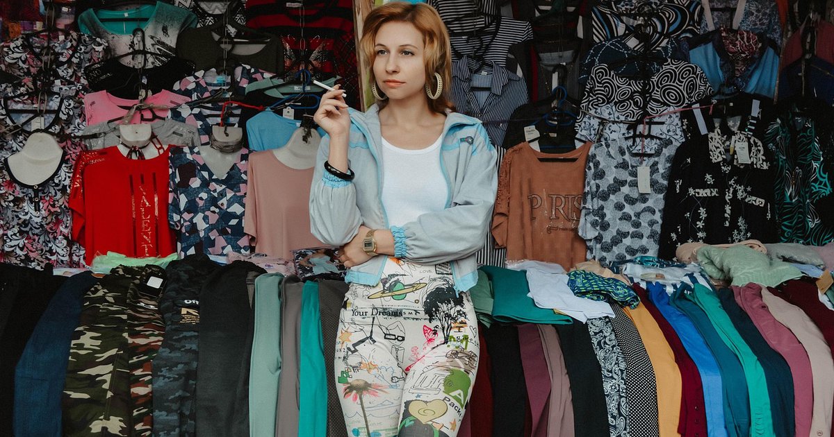 Swap odzieżowy - jak działa wymiana ubrań z innymi osobami?